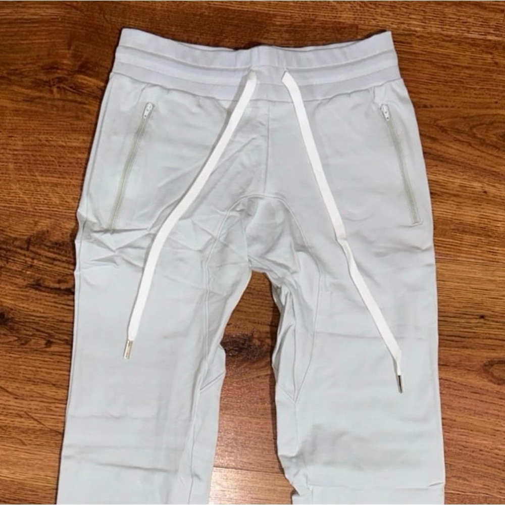 Rokwolf Lounge Jogger Women’s Medium Street Wear Front Zip Slash Pockets